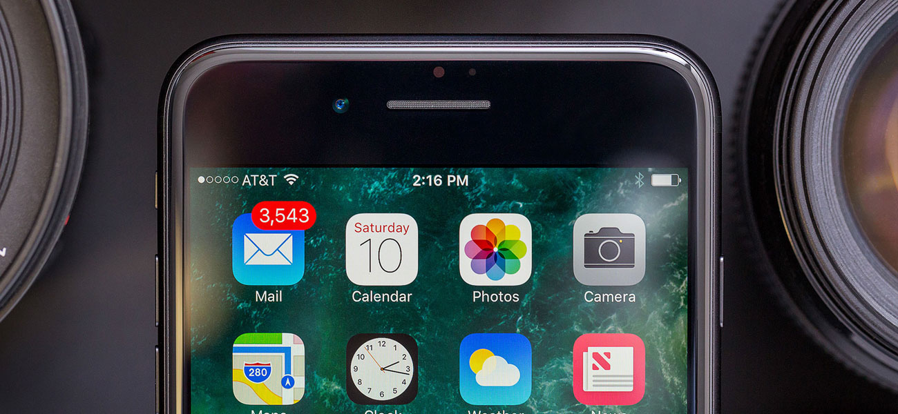 iPhone 7 در قاب کوک موبایل
