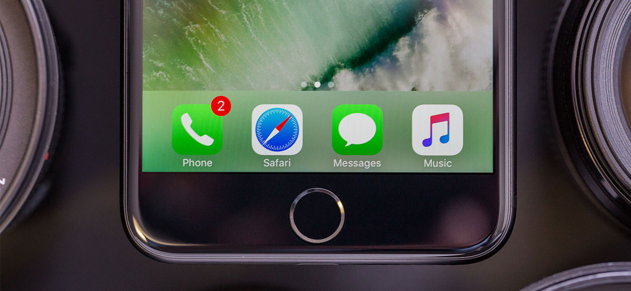 iPhone 7 در قاب کوک موبایل