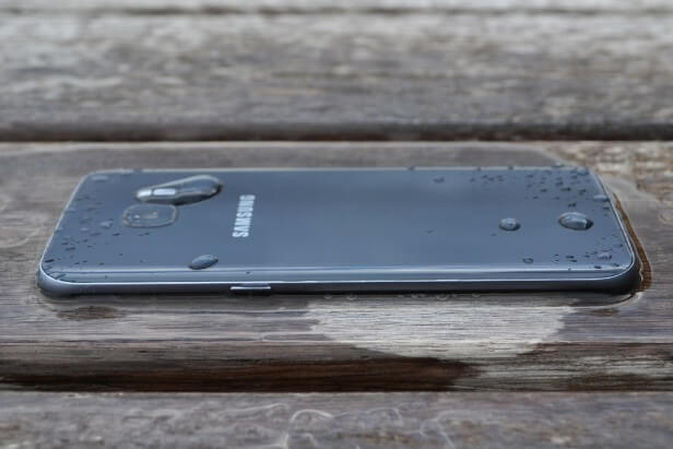 کالبد شکافی Galaxy s7 edge