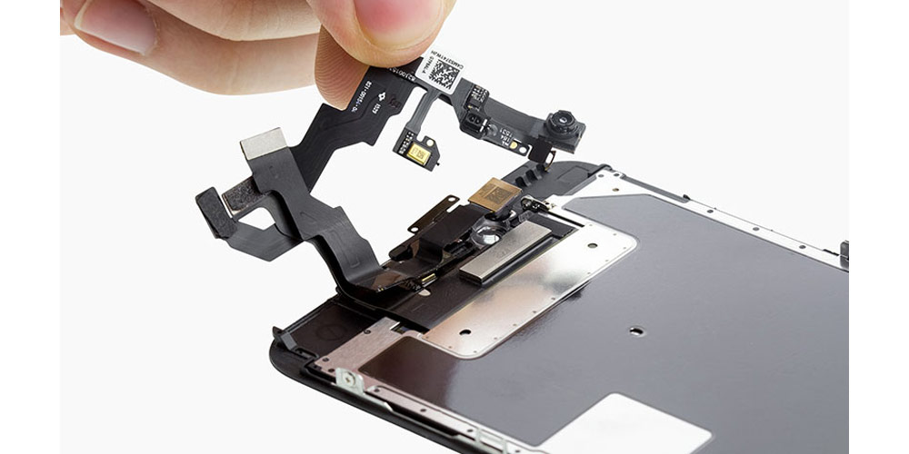 تعویض دوربین جلو و فلت سنسور گوشی iPhone 6s plus