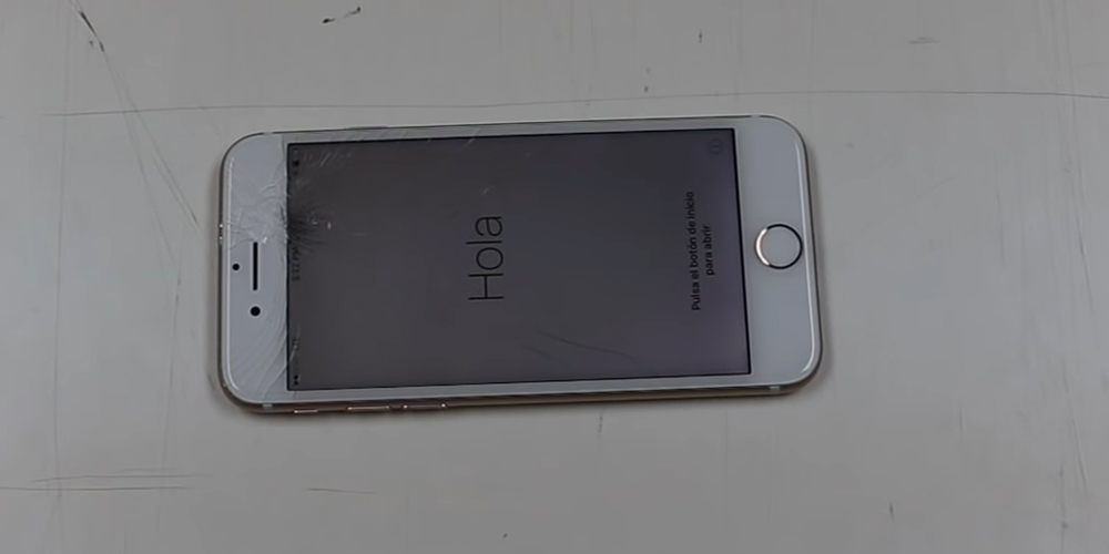 تعویض گلس شکسته گوشی iPhone 7 اپل