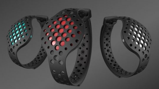 بهترین دستبند سلامتی دنیا: Moov Now