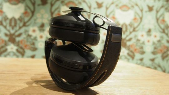 بهترین هدفون دنیا: Sennheiser Momentum Wireless