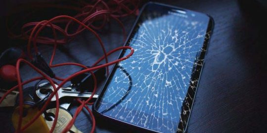 تجربه بهترین قیمت تعمیر ال سی دی سامسونگ با کوک موبایل