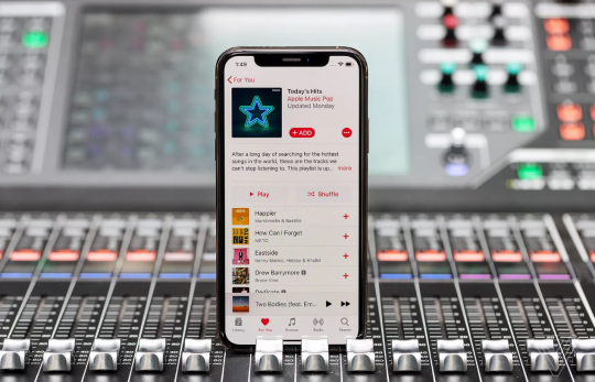 شماره یک apple music