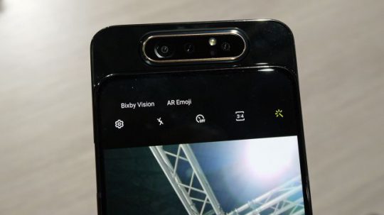 مروری بر گوشی Samsung Galaxy A80
