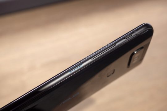 کلید هوشمند Asus ZenFone 6