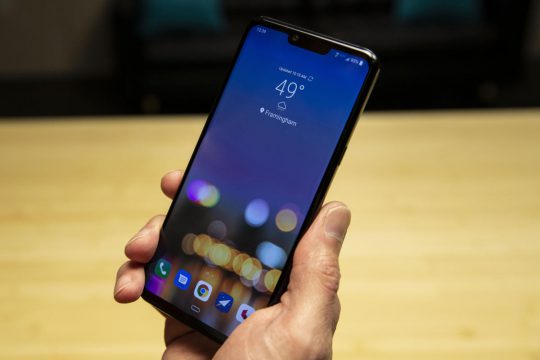 بررسی تخصصی LG G8 ThinQ