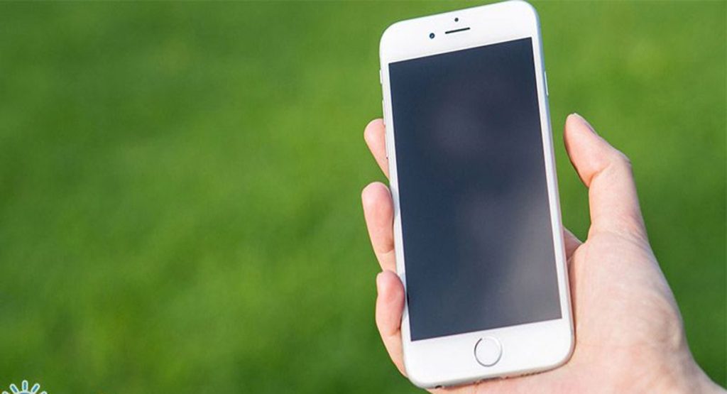 صفحه نمایش نیمه روشن آیفون 7 پلاس