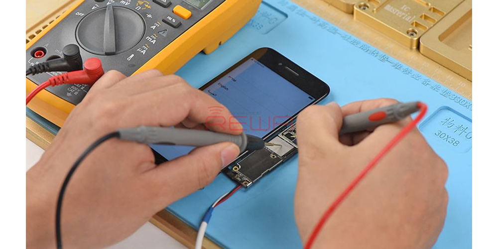 اندازه گیری آی سی تغذیه بیس باند توسط منبع تغذیه