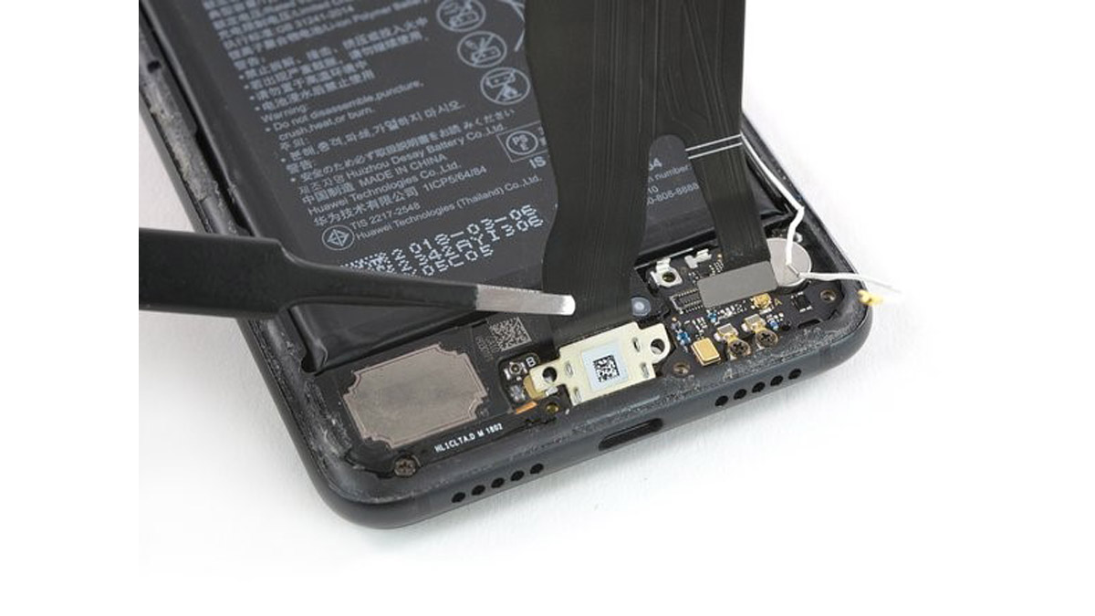 آموزش تعویض پورت شارژ هواوی P20 Pro