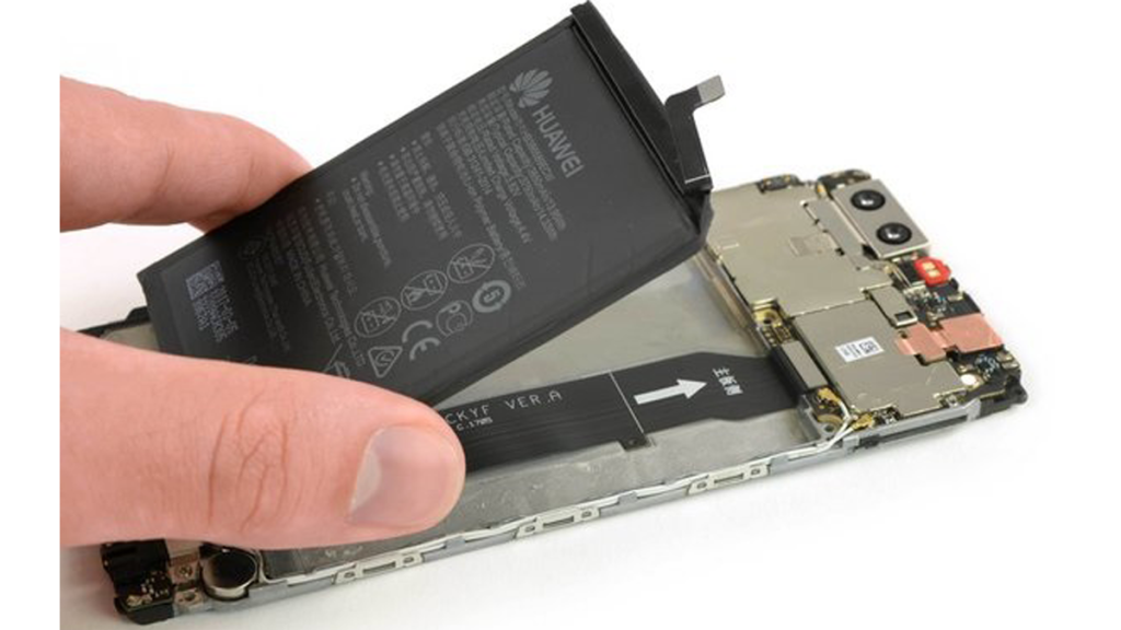آموزش تعویض باتری هواوی P10 Plus