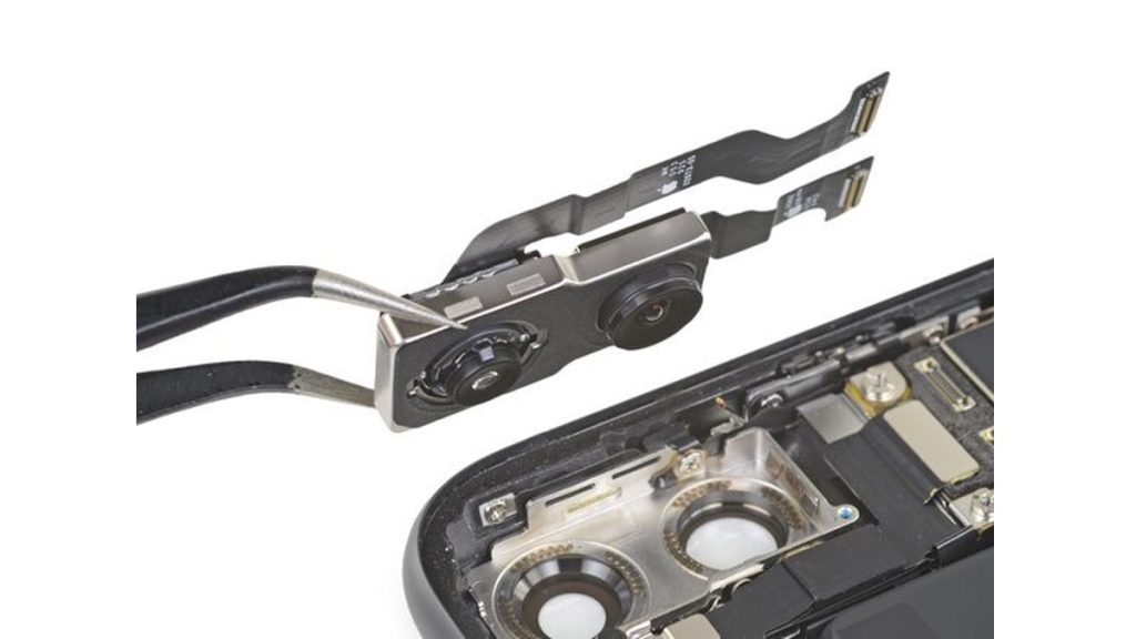 آموزش تعویض دوربین پشت آیفون 11