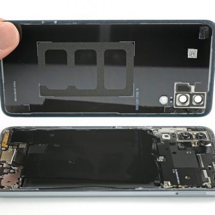 گلس عقب را بلند کنید