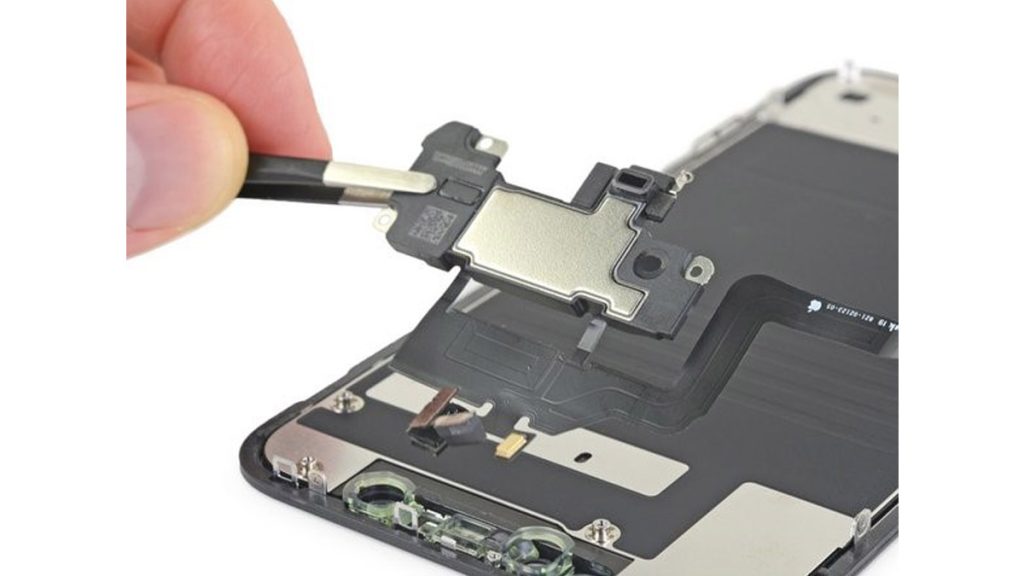 آموزش تعویض فلت سنسور آیفون 11