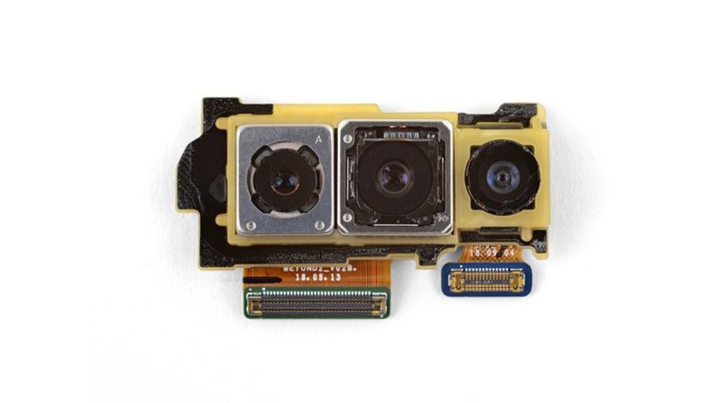 آموزش تعویض دوربین عقب گوشی سامسونگ S10