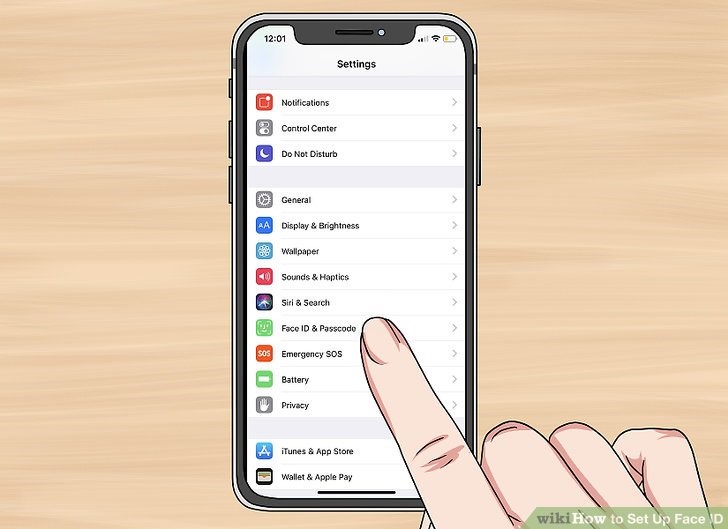 به پایین منو بیایید و روی گزینه Face ID & Passcode ضربه بزنید