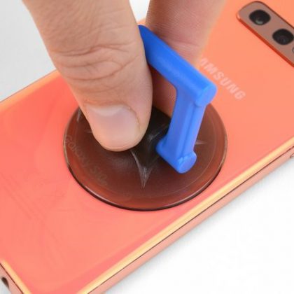 کاپ مکش را به قاب پشت متصل کنید