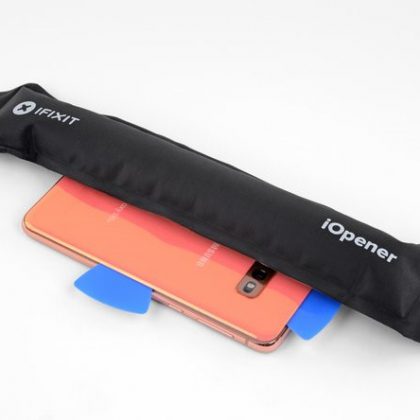 سمت چپ گوشی را حرارت دهید.