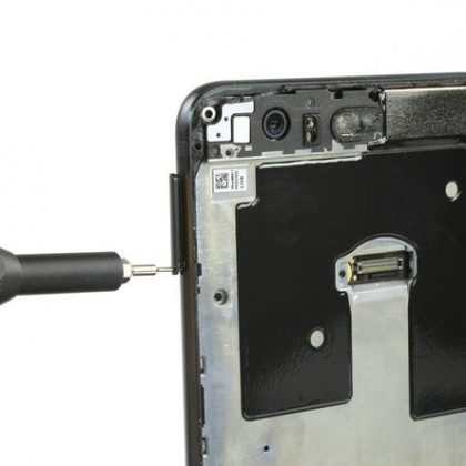 خشاب سیم کارت را بیرون بکشید در هواوی P10 Plus