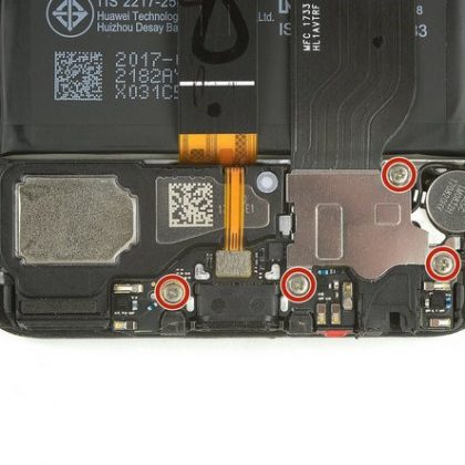 بورد شارژ در هواوی P10