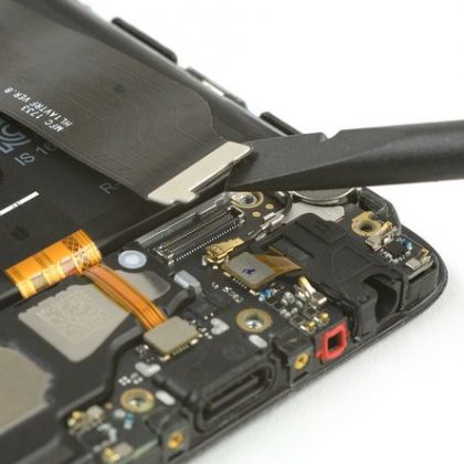 کابل منعطف اصلی را جدا کنید در هواوی P10