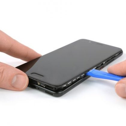 صفحه نمایش را از قاب جدا کنید