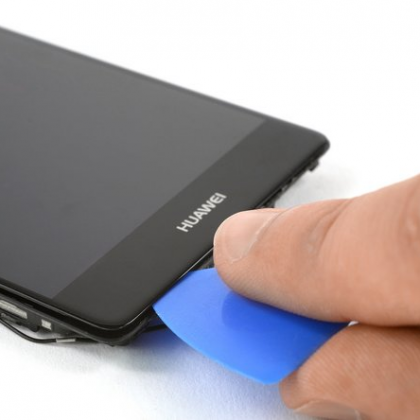 ال سی دی را جدا کنید.