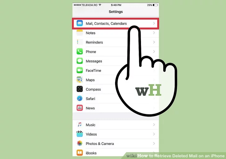 گزینه «Mail, Contacts, Calenders» را باز کنید