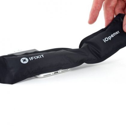 گوشی را باز کنید