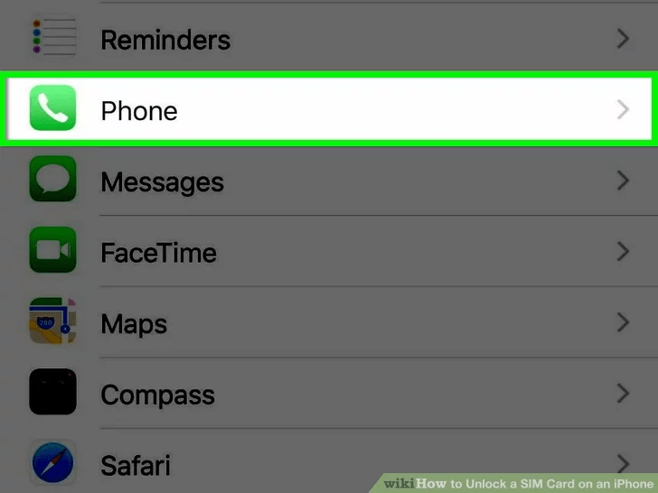 از منو تنظیمات پایین بیایید و روی Phone ضربه بزنید