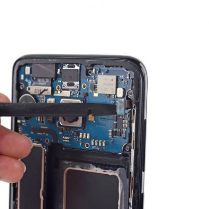 کانکتور sensor array را از سوکتش جدا کنید
