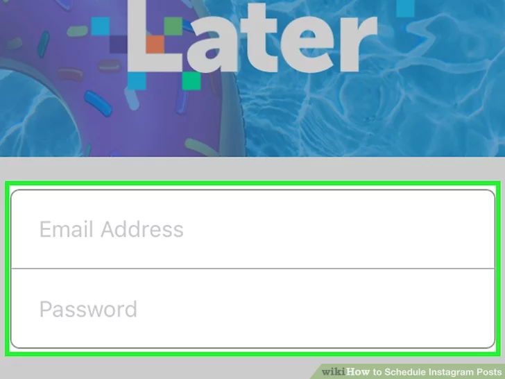 ایمیل و رمز عبوری را که برای ایجاد حساب Later خود استفاده کرده اید را وارد کنید