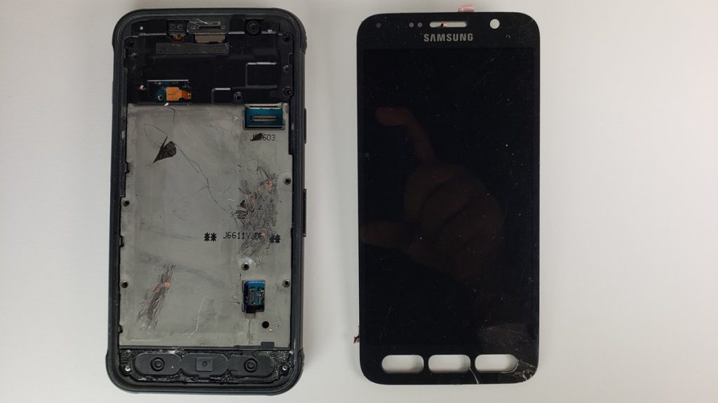 تعویض صفحه نمایش سامسونگ گلکسی S7 Active