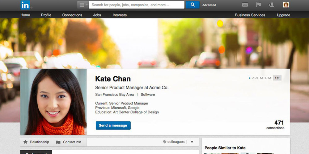 در عکس پروفایل خود لبخند بزنید