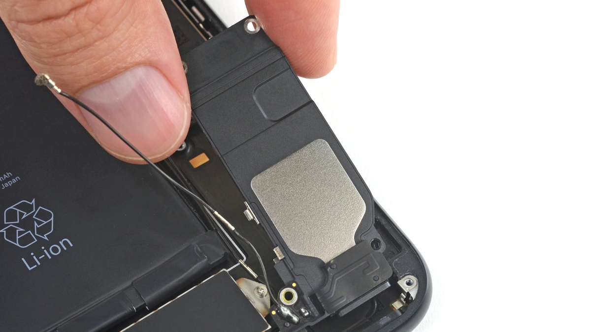 آموزش تعویض اسپیکر آیفون 7 پلاس