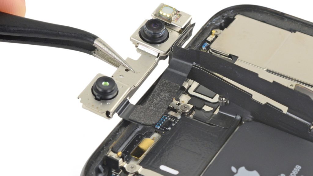 آموزش تعویض دوربین های جلو آیفون 11 پرو