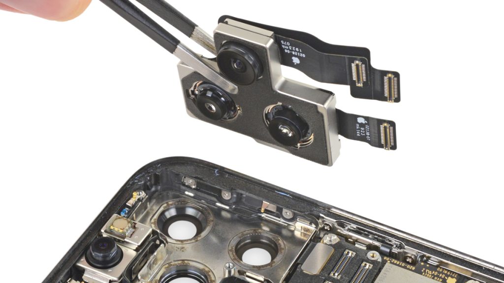 آموزش تعویض دوربین پشت آیفون 11 پرو