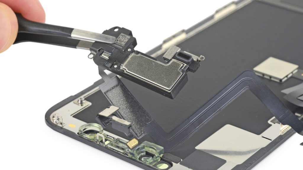 آموزش تعویض کپسول گوشی آیفون 11 پرو