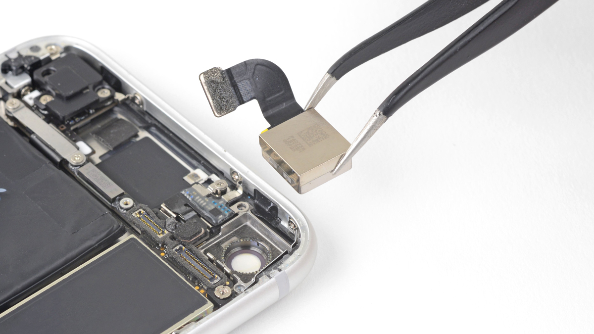 آموزش تعویض دوربین عقب آیفون SE 2020