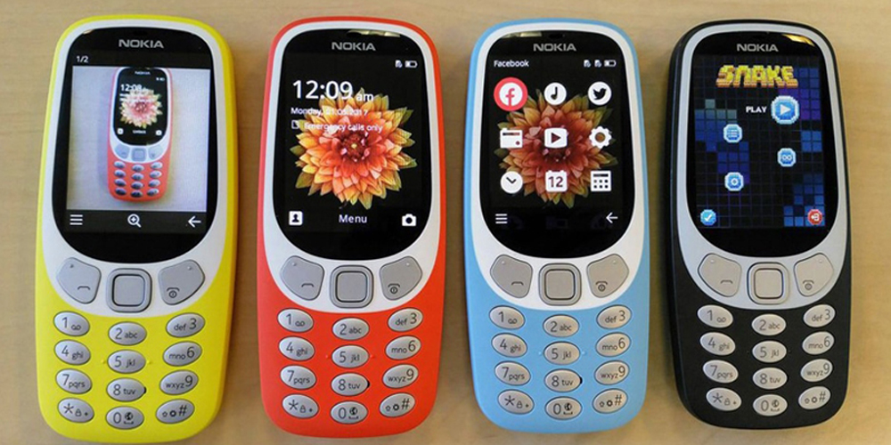 موبایل نوکیا 3310 فور جی در رنگ های قرمز، زرد، آبی و سورمه ای