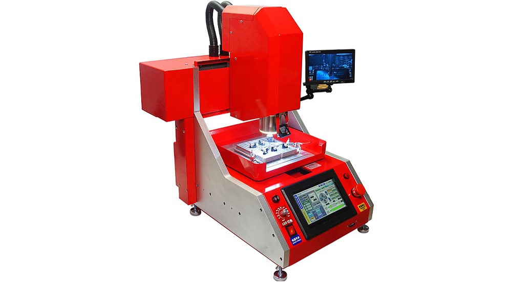 مشخصات فنی دستگاه تراشکاری CNC خودکار مدل LY 1002