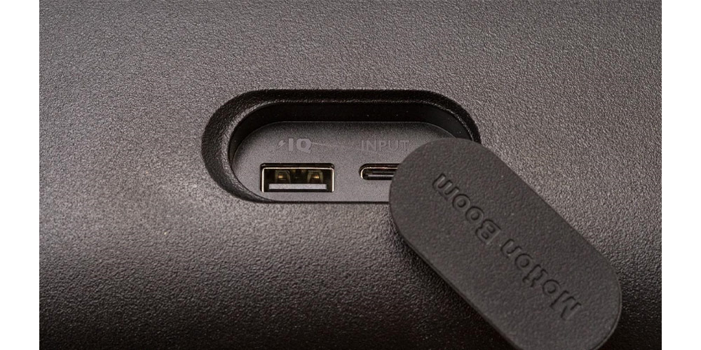 دو ورودی USB در اسپیکرموشن بوم انکر