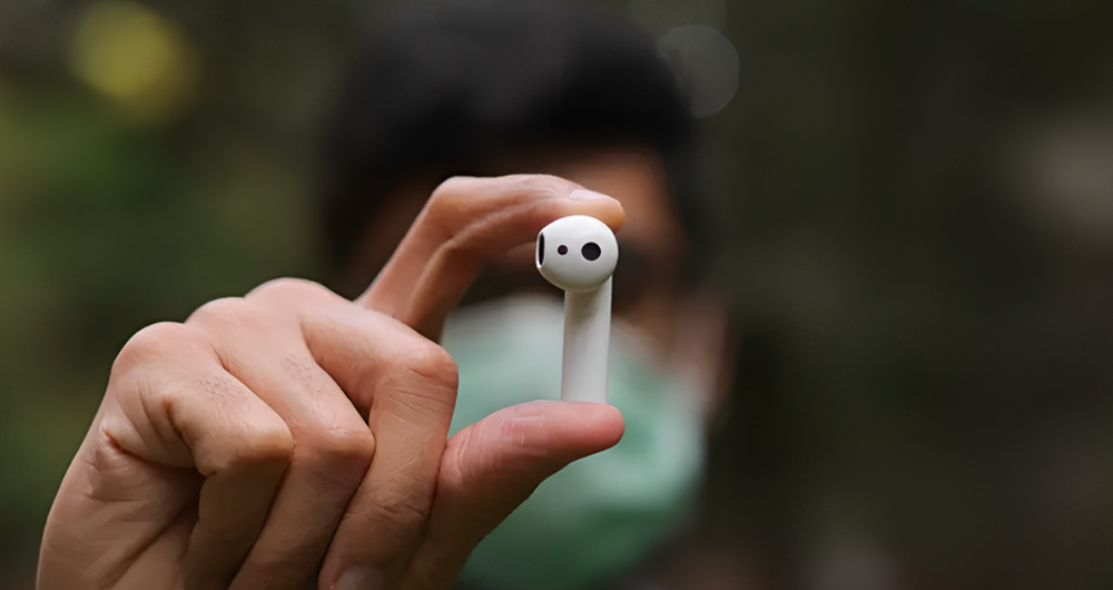 طراحی هندزفری بی سیم شیائومی مدل Mi 2s