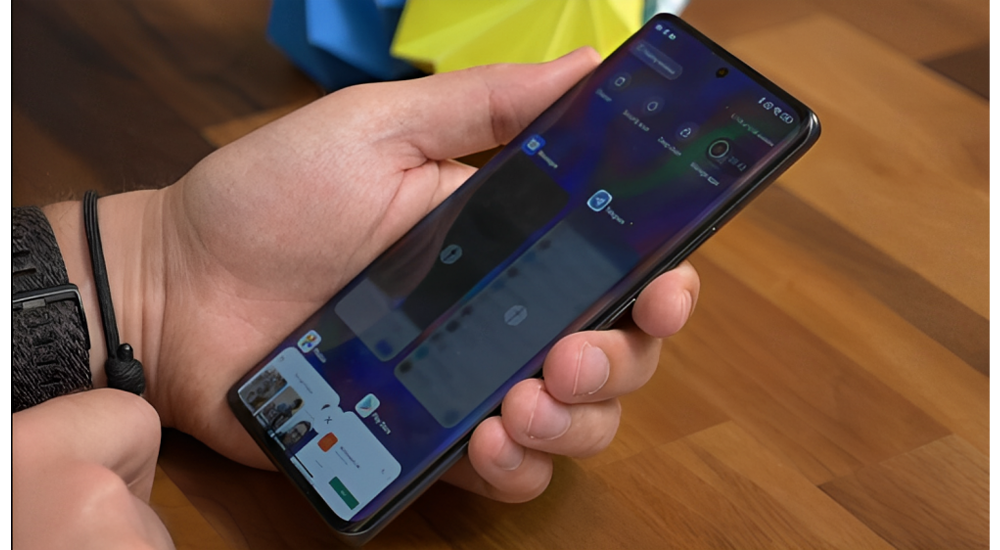 تار کردن پیش نمایش های برنامه (Blur App Previews)