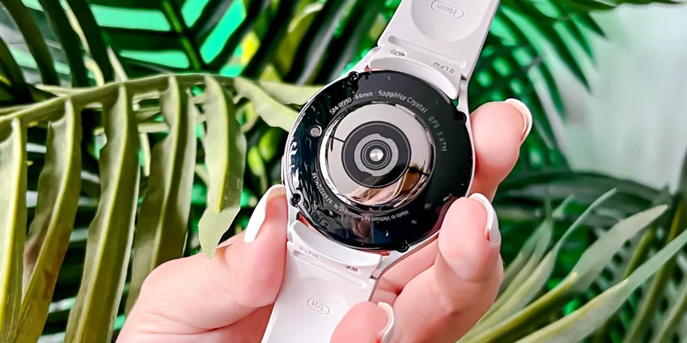 سنسور تجزیه و تحلیل دما در ساعت Galaxy Watch 5