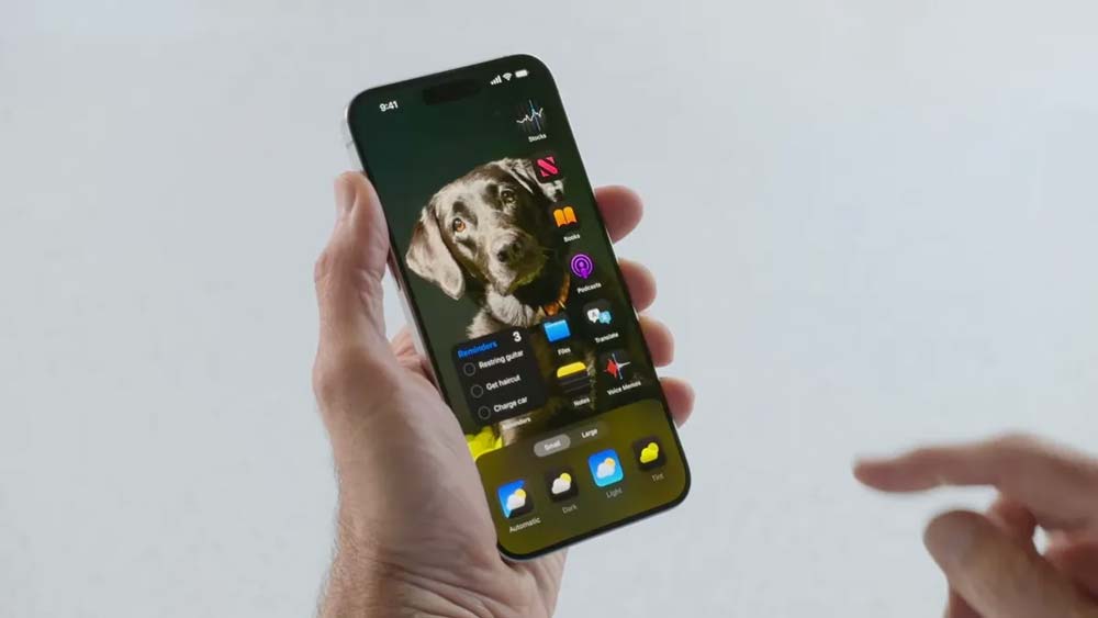 آپدیت صفحه قفل iOS 18: دیگر چراغ قوه آیفون به طور تصادفی روشن نمیشود
